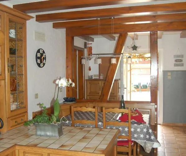 Le A L'ombre Du Tilleul Vakantiehuis